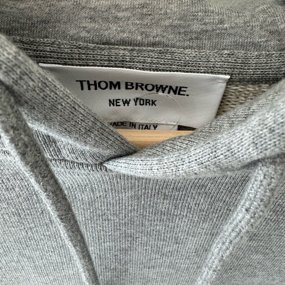 BNWT Thom Browne Ribbed Sleeves Hooded Sweater Size S (1) - Picture 4 of 6